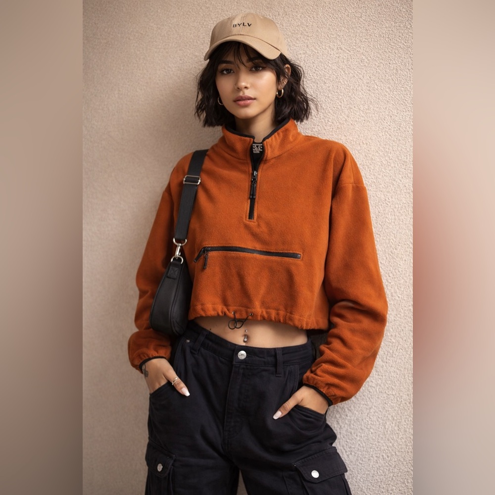 TICTOC WARM LONG SLEEVE 1/2 ZIPPER JACKET. RUST W BLACK TRIM SZ: S LONG SLEEVES